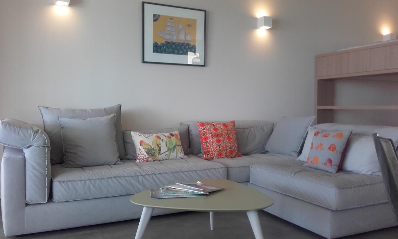 Rodia Beach Suites Кокинос Пиргос Екстериор снимка