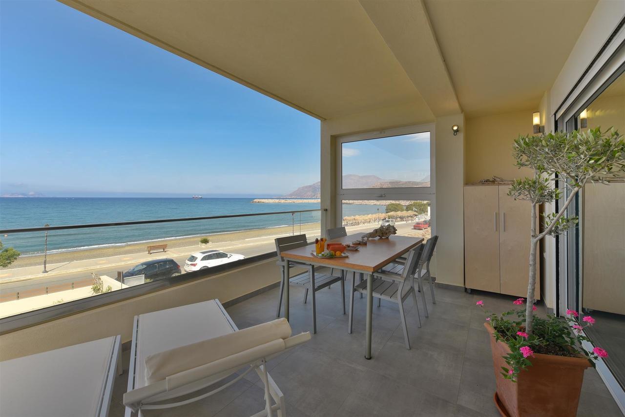 Rodia Beach Suites Кокинос Пиргос Екстериор снимка