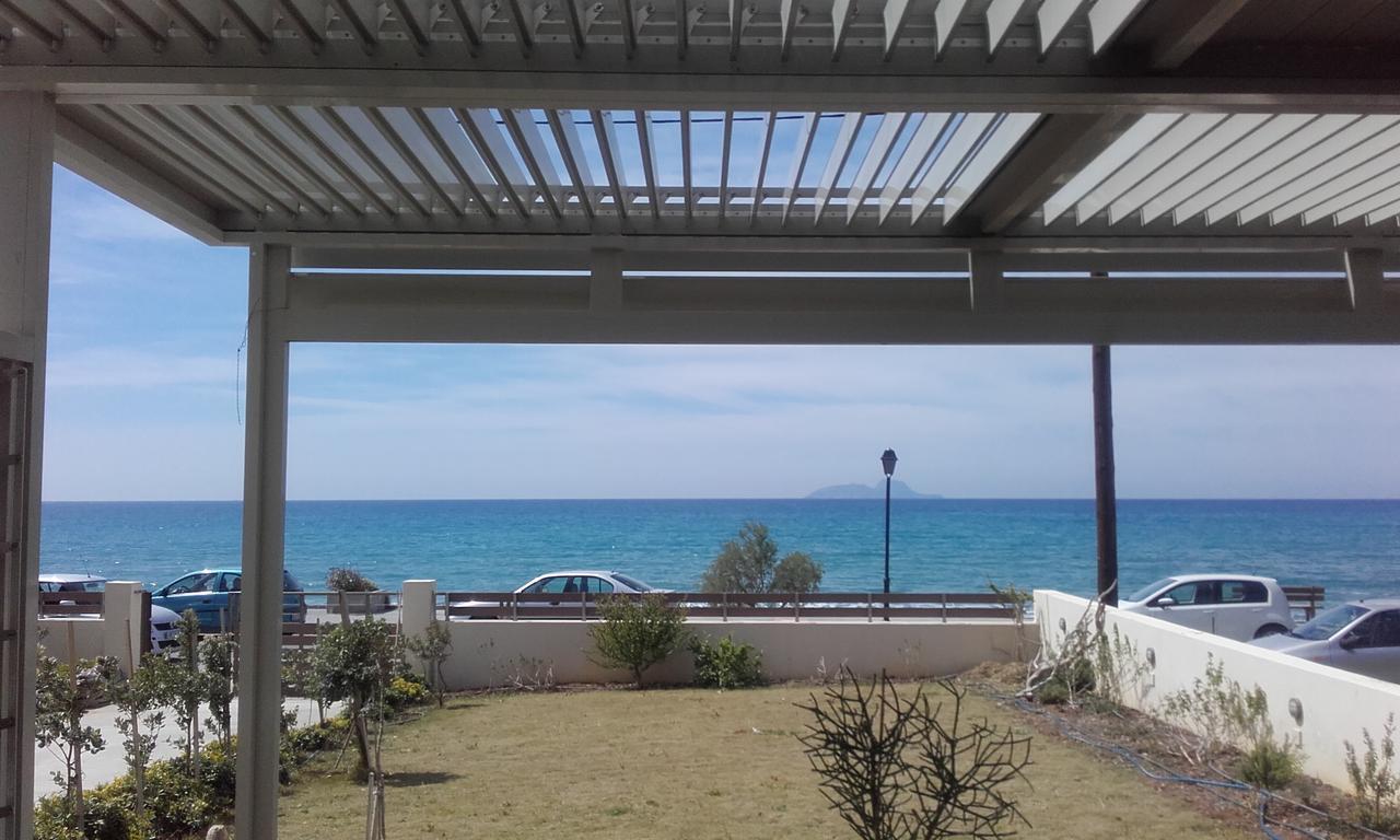 Rodia Beach Suites Кокинос Пиргос Екстериор снимка